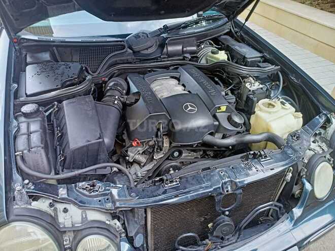 Mercedes E 240 1999, 390,000 km - 2.4 l - Bakı