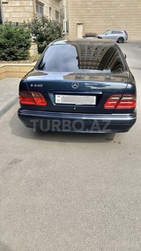 Mercedes E 240 1999, 390,000 km - 2.4 l - Bakı