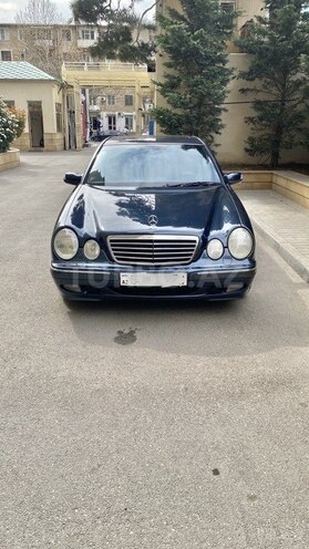 Mercedes E 240 1999, 390,000 km - 2.4 l - Bakı