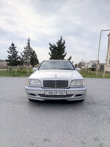 Mercedes C 220 d 1999, 278,845 km - 2.2 l - Bakı