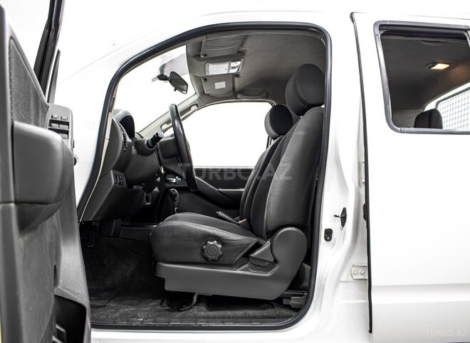Nissan Navara 2014, 377,117 km - 2.5 l - Bakı