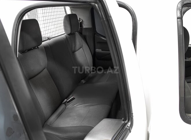 Nissan Navara 2014, 377,117 km - 2.5 l - Bakı
