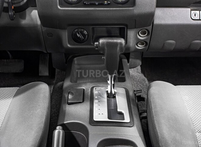 Nissan Navara 2014, 377,117 km - 2.5 l - Bakı