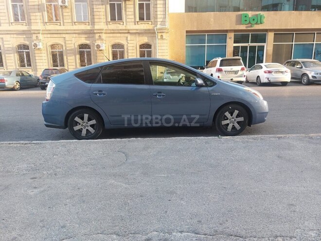 Toyota Prius 2006, 270,000 km - 1.5 л - Bərdə