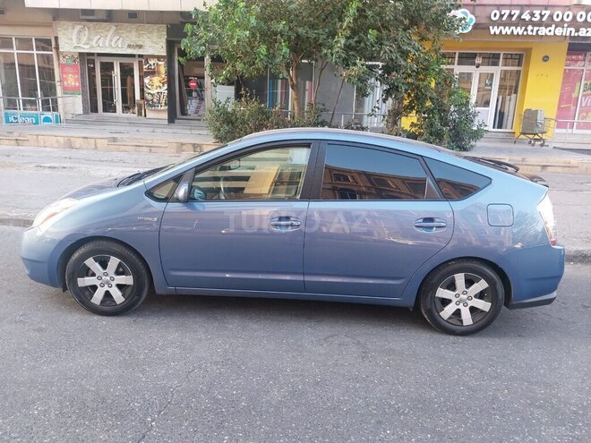Toyota Prius 2006, 270,000 km - 1.5 л - Bərdə