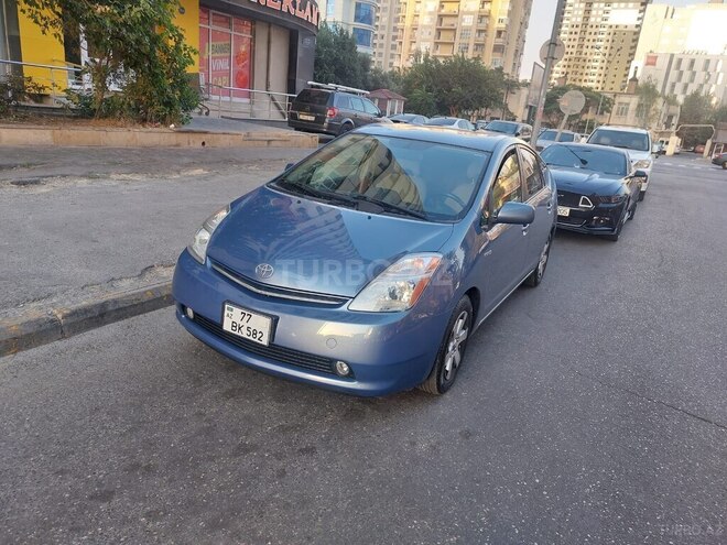 Toyota Prius 2006, 270,000 km - 1.5 л - Bərdə
