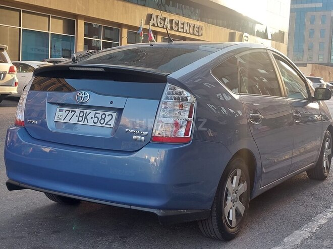 Toyota Prius 2006, 270,000 km - 1.5 л - Bərdə