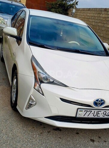 Toyota Prius 2018, 110,000 km - 1.8 л - Bakı