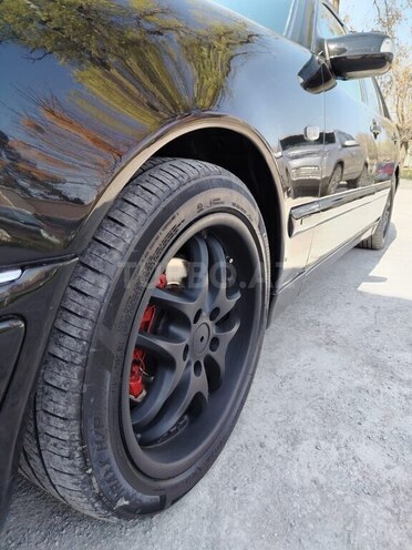 Mercedes E 240 1998, 333,333 km - 2.4 l - Mingəçevir