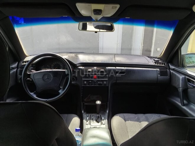 Mercedes E 240 1998, 333,333 km - 2.4 l - Mingəçevir
