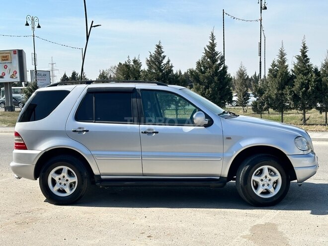 Mercedes ML 320 4MATIC 2000, 259,000 km - 3.2 l - Sumqayıt