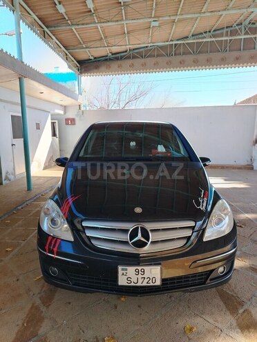 Mercedes B 170 2007, 211,000 km - 1.7 l - Zaqatala