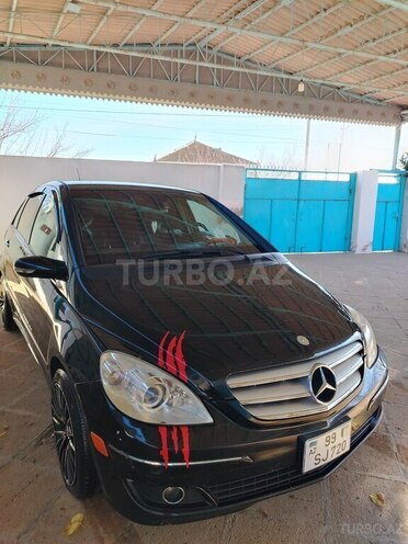 Mercedes B 170 2007, 211,000 km - 1.7 l - Zaqatala
