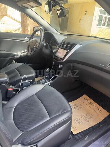 Hyundai Accent 2017, 144,000 km - 1.4 l - Bakı