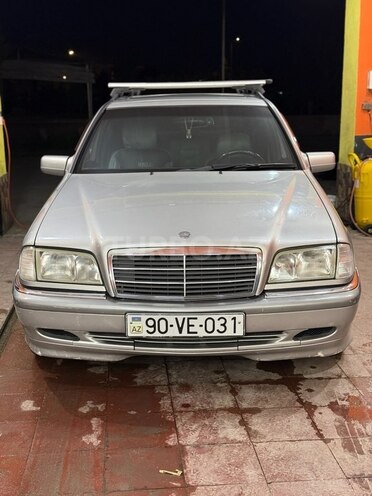 Mercedes C 180 2000, 330,000 km - 1.8 l - Bakı