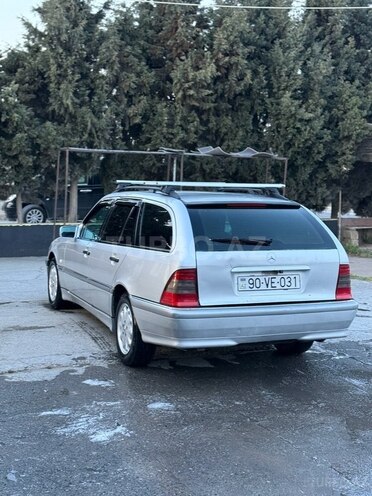 Mercedes C 180 2000, 330,000 km - 1.8 l - Bakı