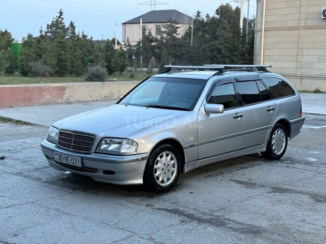 Mercedes C 180 2000, 330,000 km - 1.8 l - Bakı