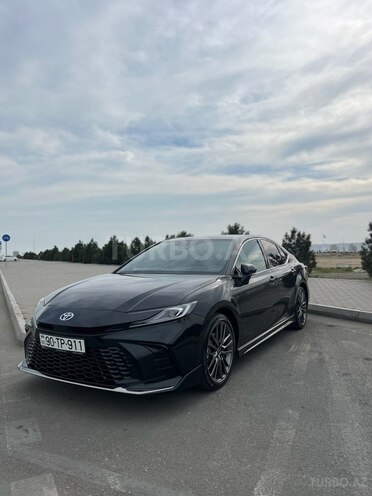 Toyota Camry-3