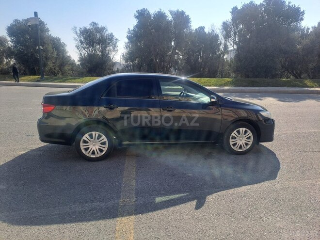 Toyota Corolla 2013, 283,000 km - 1.6 l - Bakı