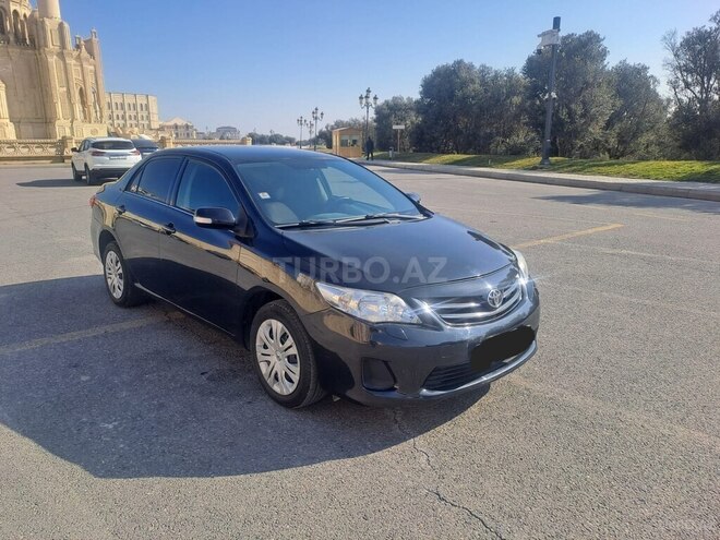 Toyota Corolla 2013, 283,000 km - 1.6 l - Bakı