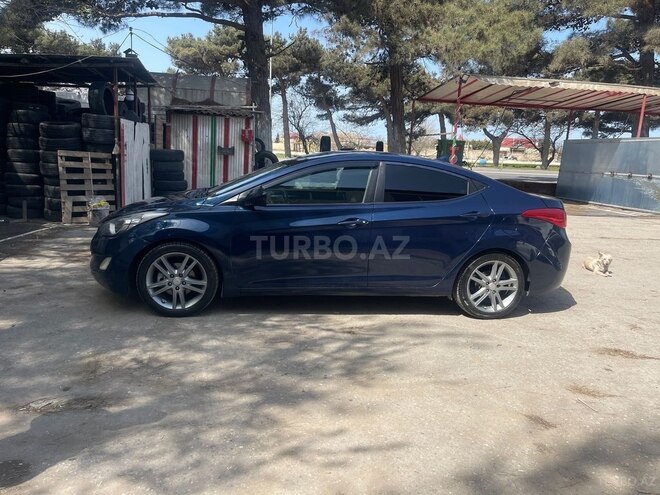 Hyundai Elantra 2013, 218,871 km - 1.6 l - Bakı