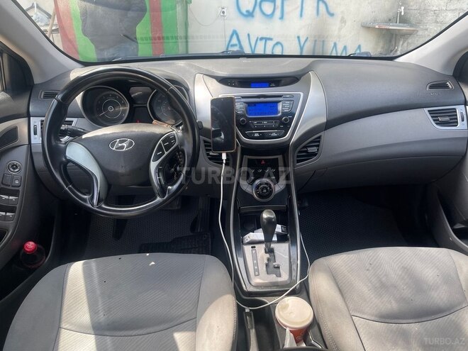 Hyundai Elantra 2013, 218,871 km - 1.6 l - Bakı