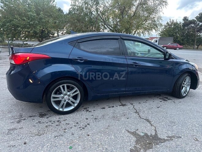 Hyundai Elantra 2013, 218,871 km - 1.6 l - Bakı