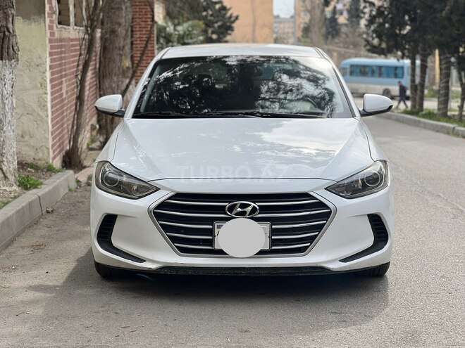 Hyundai Elantra 2017, 268,793 km - 2.0 л - Bakı
