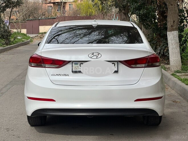 Hyundai Elantra 2017, 268,793 km - 2.0 л - Bakı