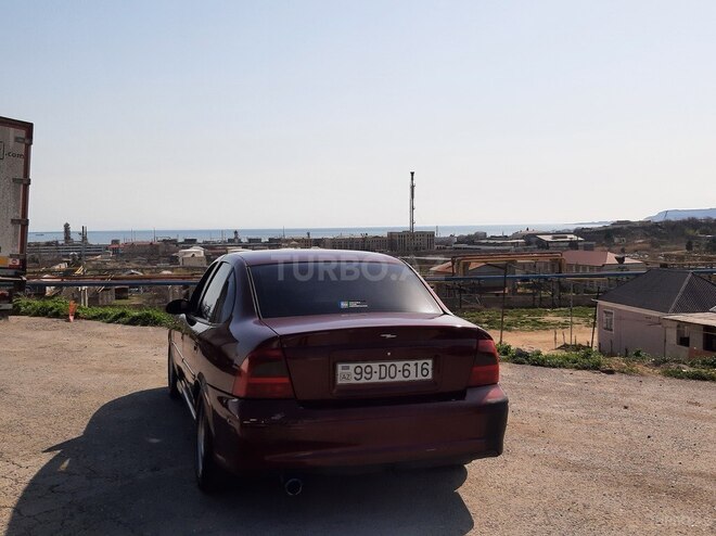 Opel Vectra 1999, 300,000 km - 1.6 l - Bakı