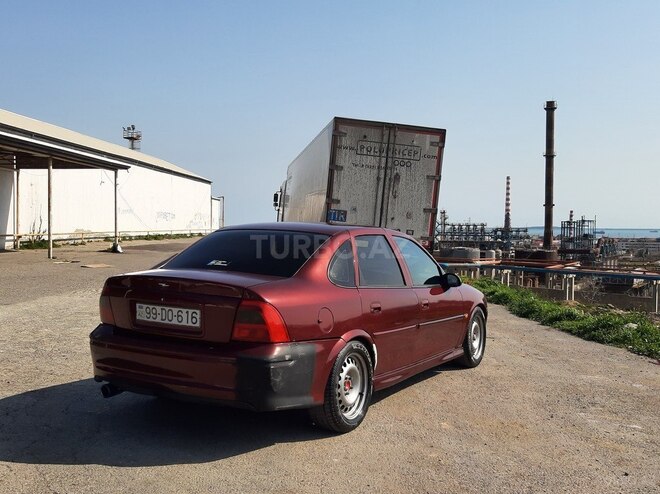 Opel Vectra 1999, 300,000 km - 1.6 l - Bakı