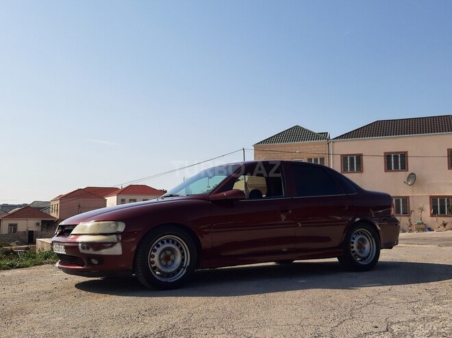 Opel Vectra 1999, 300,000 km - 1.6 l - Bakı