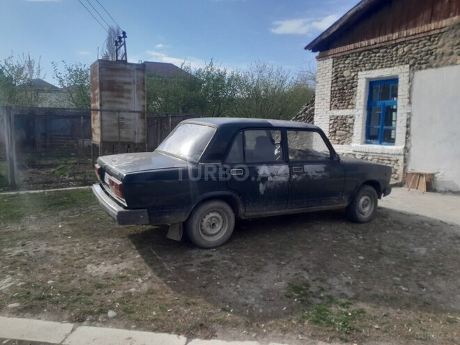 LADA (VAZ) 2107 2002, 95,000 km - 1.6 л - Qusar