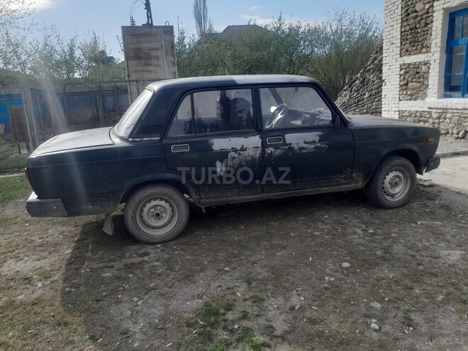 LADA (VAZ) 2107 2002, 95,000 km - 1.6 л - Qusar