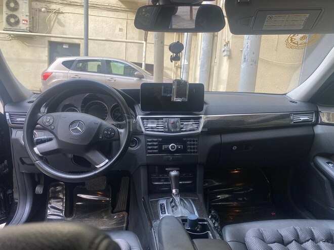 Mercedes E 250 2009, 320,000 km - 1.8 l - Bakı