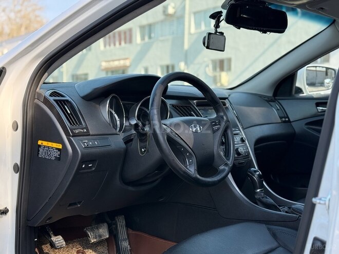 Hyundai Sonata 2014, 170,000 km - 2.0 л - Göyçay