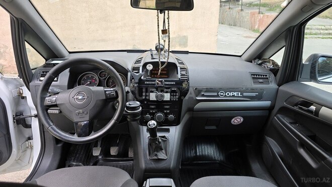 Opel Zafira 2010, 285,000 km - 1.7 l - Bakı