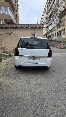 Opel Zafira 2010, 285,000 km - 1.7 l - Bakı