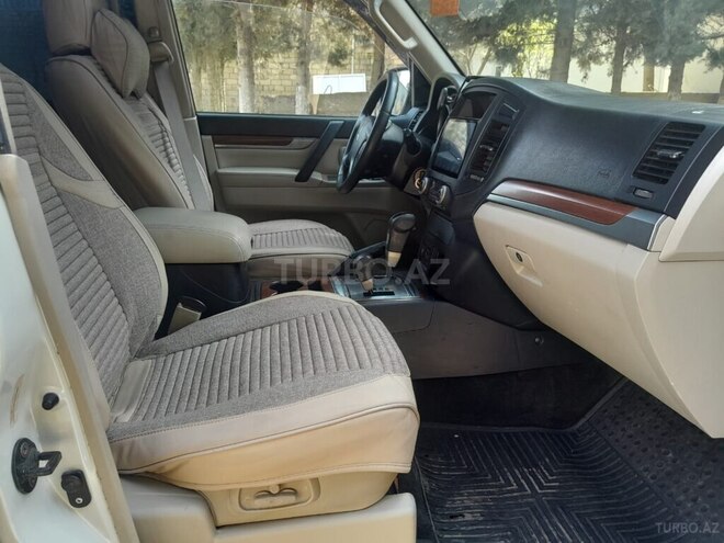 Mitsubishi Pajero 2007, 266,000 km - 3.8 л - Bakı