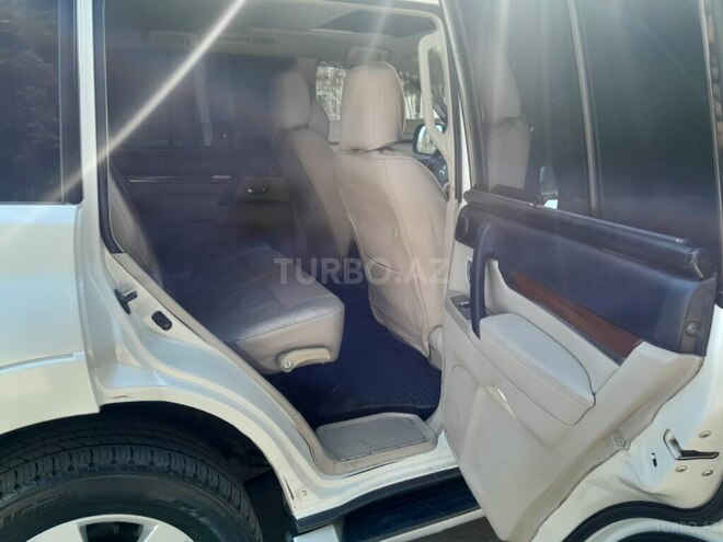 Mitsubishi Pajero 2007, 266,000 km - 3.8 л - Bakı
