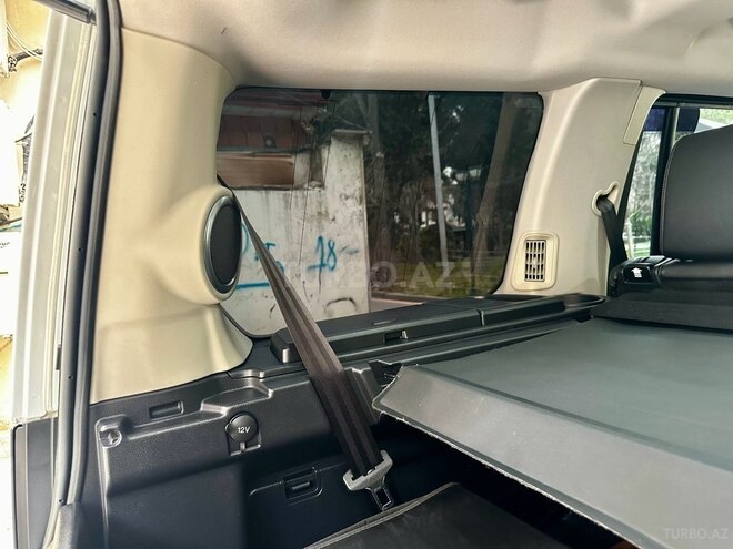 Land Rover Discovery 2015, 70,000 km - 3.0 l - Bakı