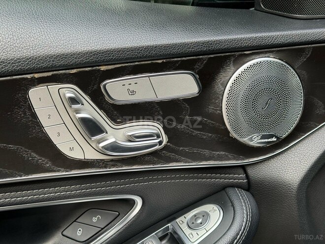 Mercedes C 300 4MATIC 2016, 180,000 km - 2.0 l - Bakı