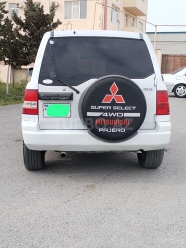 Mitsubishi Pajero io 2000, 121,200 km - 2.0 л - Bakı