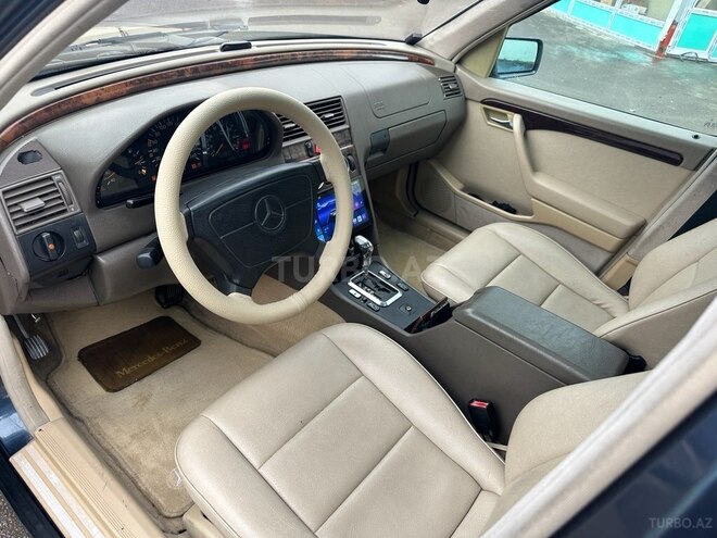 Mercedes C 180 1997, 267,380 km - 1.8 l - Bakı