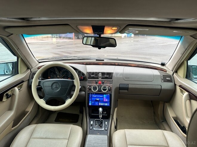 Mercedes C 180 1997, 267,380 km - 1.8 l - Bakı