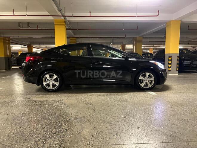 Hyundai Elantra 2015, 99,000 km - 1.8 l - Bakı