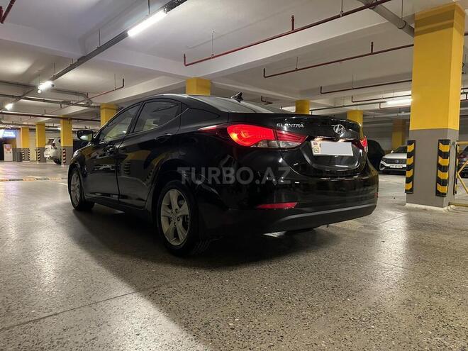 Hyundai Elantra 2015, 99,000 km - 1.8 l - Bakı