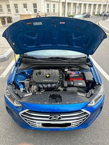 Hyundai Elantra 2017, 150,000 km - 2.0 l - Bakı