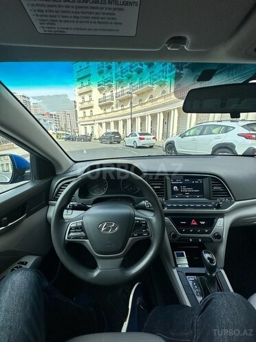Hyundai Elantra 2017, 150,000 km - 2.0 l - Bakı