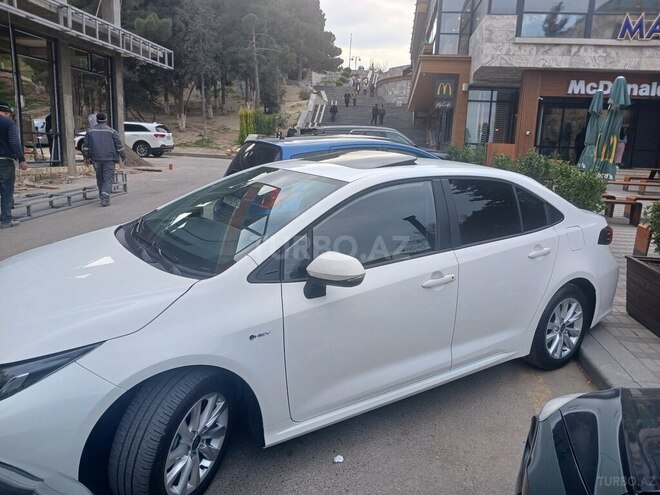 Toyota Corolla 2024, 17,500 km - 1.8 l - Bakı